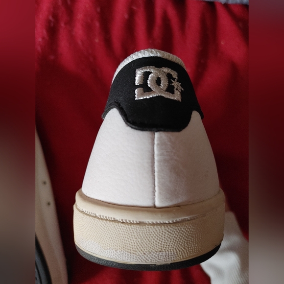 DC sneakers - Picture 4 of 5